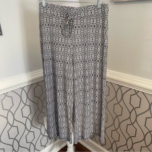 Jones of New York Women’s Wide Leg Crop Pant - Size M